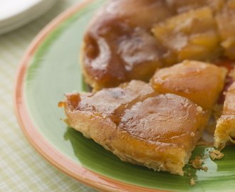 Tarte Tatin - karamelizovaný jablečný koláč