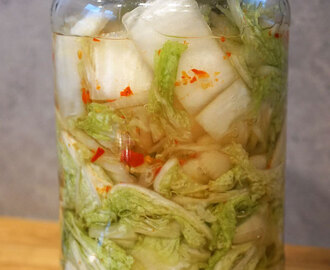 Kimchi / eingelegter Chinakohl mit Knoblauch