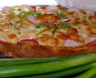 Cesnakový koláč s bryndzovou plnkou (fotorecept)