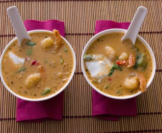 Idealna zupa tajska z krewetkami i mleczkiem kokosowym