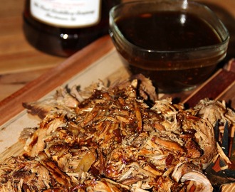 Pulled Pork with Whiskey Barbecue Sauce