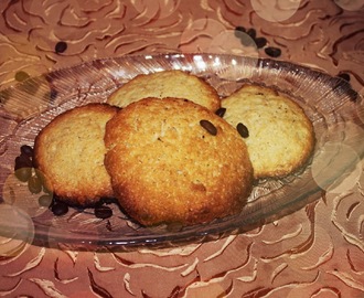 Cooking : cookies made from rolled oats / печенье из овсяных хлопьев
