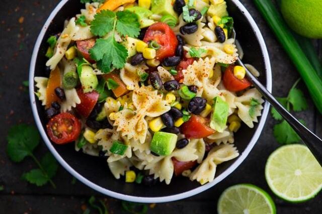 Veganer Nudelsalat – Mexican Style