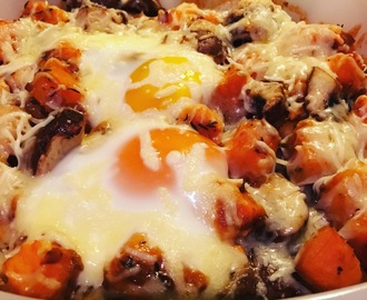 Küchenteufels schnelles Abendessen: Gebackene Eier mit Süßkartoffeln, Champignons und Käse