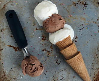 Simple Vanilla Bean and Extra Creamy Chocolate Ice Cream #Recipes for National Ice Cream Month!