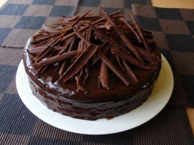 Čokoládová torta (zo 600 g čokolády!!!)