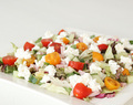 Koolhydraatarm recept: salade met Hüttenkäse en olijven