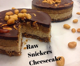 Raw Snickers Cheesecake