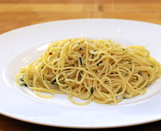 Spaghetti – aglio olio e peperoncino