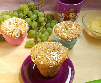 Muffin con uva e ananas senza glutine senza lattosio: il mio Sole Tramonta per Rinascere