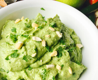 Magische mexikanische grüne Soße – Der leckere Avocado Dip