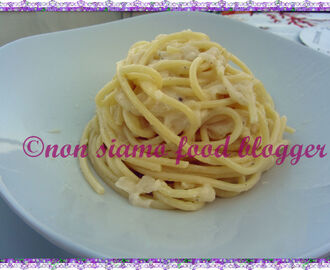 La ricetta originale degli spaghetti cacio e pepe alla romana