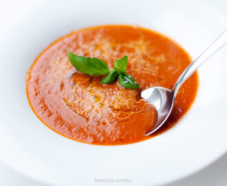 Zupa krem pomidorowa z selerem naciowym