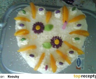 Šlehačkový dort s broskvemi