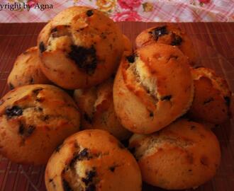 Muffinki z gorzką czekoladą czyli moje pierwsze, własnoręcznie zrobione muffinki :)