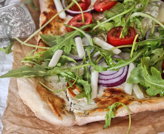 Knusprige vegane Spargel-Pizza schnell gemacht + Gewinnspiel #SuperfoodSunday