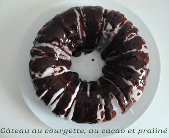 Gâteau aux courgettes, au cacao et praliné