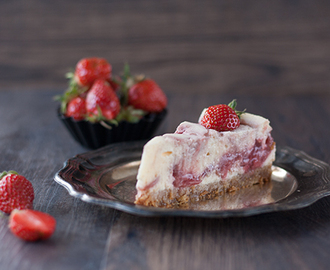 Aus Eis mach Kuchen: Strawberry Cheesecake