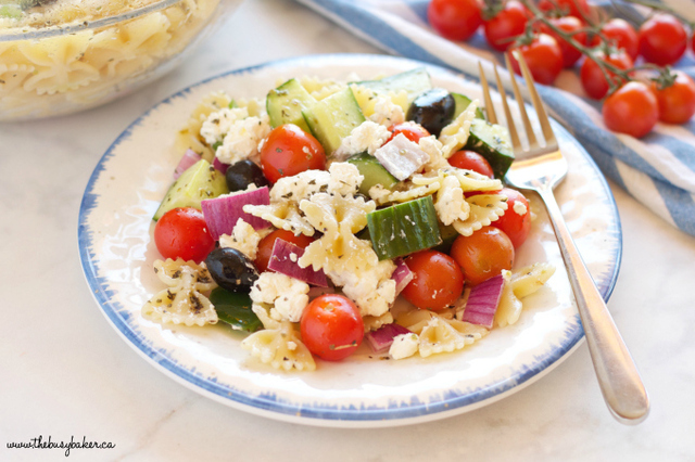 Quick and Easy Greek Pasta Salad