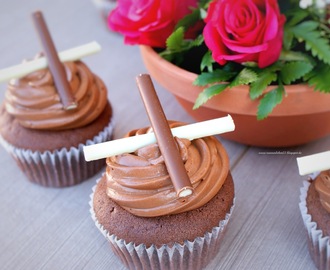 Gefüllte Schokoladen Cupcakes