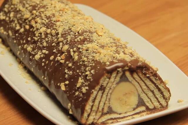PUDING TORTA BEZ PUDINGA: Hit poslastica s keksom i bananama, bez pečenja [FOTO, VIDEO]