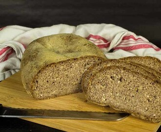 Kerniges Haselnussbrot – Low Carb Brot – glutenfreies Brot