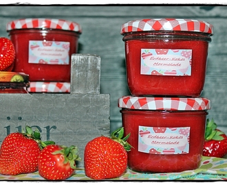 Erdbeer-Kokos-Marmelade