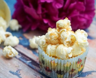 Cheesecake Cupcakes mit Karamell Popcorn