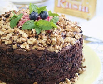 Tort czekoladowy z orzechami na Światowy Dzień Pieczenia z Kasią