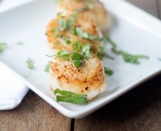 Scallops in Herb Butter