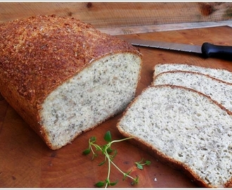 Chia-Sonnenblumen-Brot (glutenfrei & Low Carb)
