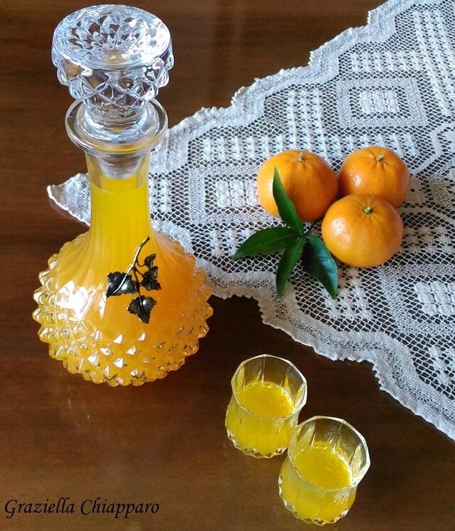 Liquore al mandarino fatto in casa | Ricetta