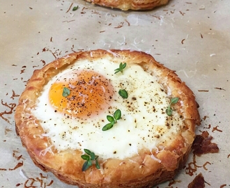 Uova all’occhio di bue in sfoglia – ricetta brunch