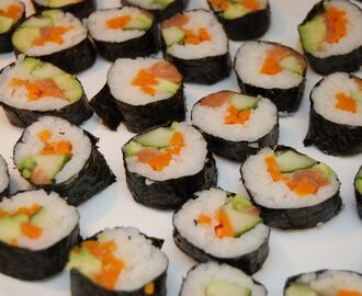 Hemmagjord sushi till middag