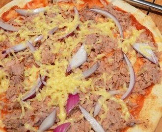 Makkelijke maaltijd: Snelle pizza met tonijn