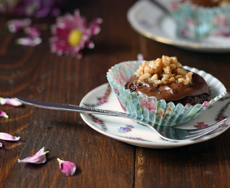 Schokoladen Rote Beete Muffins mit Honignüssen