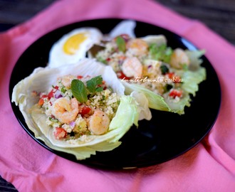 Couscous Salat mit Garnelen und Ei