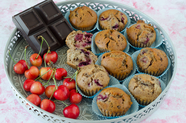 Muffin ciliegie e cioccolato