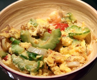 SAWCLicious Recipes: Bittergourd with Shrimps and Eggs (Ampalaya with Shrimps and Eggs)