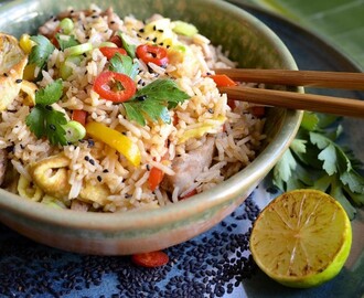dianne wrote a new post, Fried rice with five-spice chicken, peppers and egg 'noodles', on the site bibbyskitchenat36.com