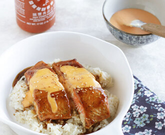 Teriyaki Salmon with Sriracha Cream Sauce