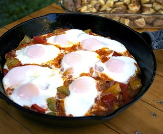 Peppers & Eggs Skillet Casserole: Sofrito con Huevo #Foodie Friday
