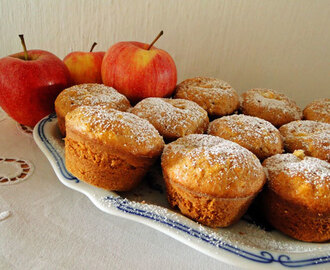Jablečné muffiny s tvarohovou nádivkou