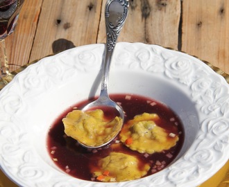 Blog-Event CXIII – Teigtaschen: Ravioli mit Fleisch vom Fasan in würziger Rotweinsuppe