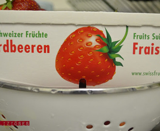 Erdbeeren-Peperocini Chutney { on the way to india }