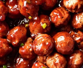 Sweet and Spicy Cranberry Cocktail Meatballs Recipe