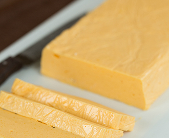 DIY: Homemade Velveeta Cheese
