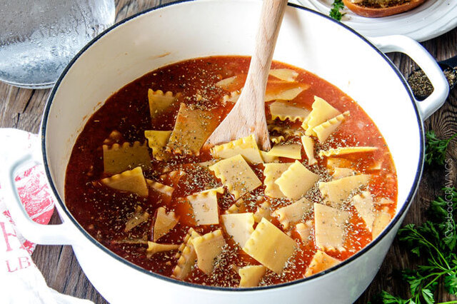 Easy One Pot Lasagna Soup