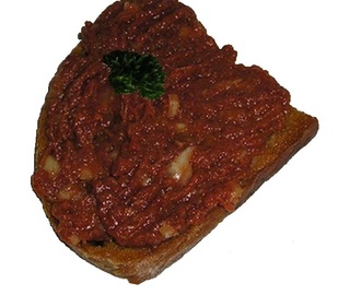 Tatársky biftek