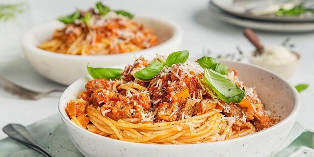 Slik lager du ekte Spagetti Bolognese | Coop Mega